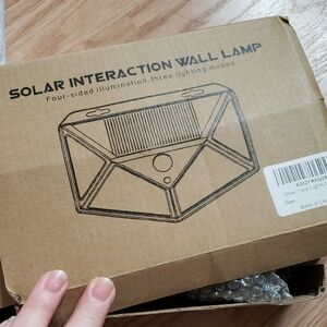 Solar Interaction Wall Lamp - Black